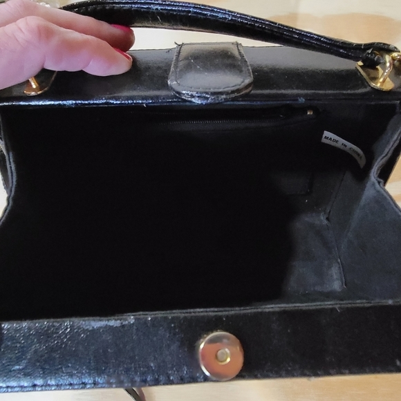 Vintage ~ Black Square Hardcase Handbag/accessory - Picture 7 of 12